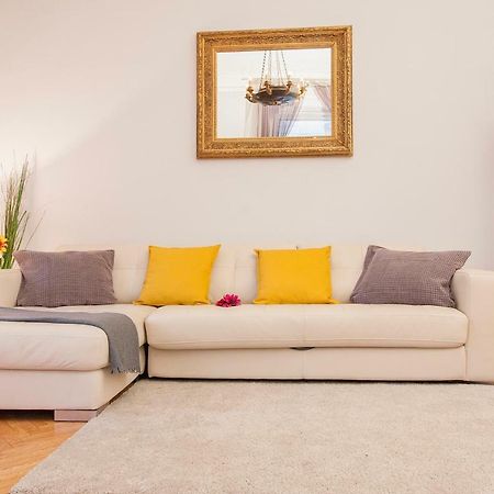 New York Palace View Apartment بودابست المظهر الخارجي الصورة
