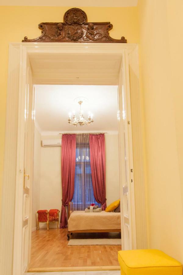 New York Palace View Apartment بودابست المظهر الخارجي الصورة