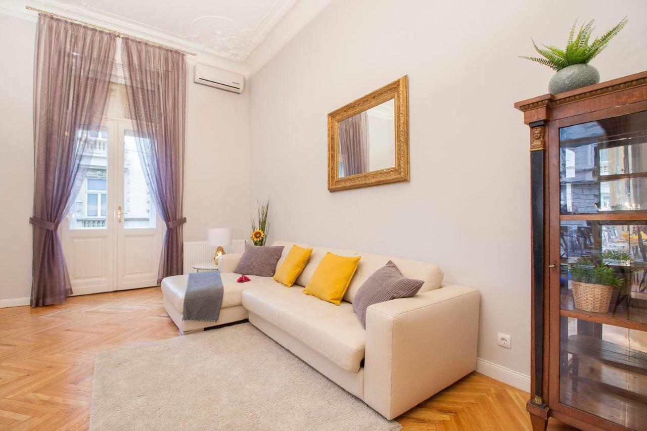 New York Palace View Apartment بودابست المظهر الخارجي الصورة