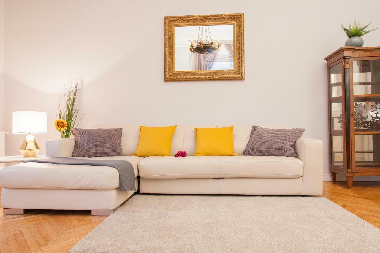 New York Palace View Apartment بودابست المظهر الخارجي الصورة