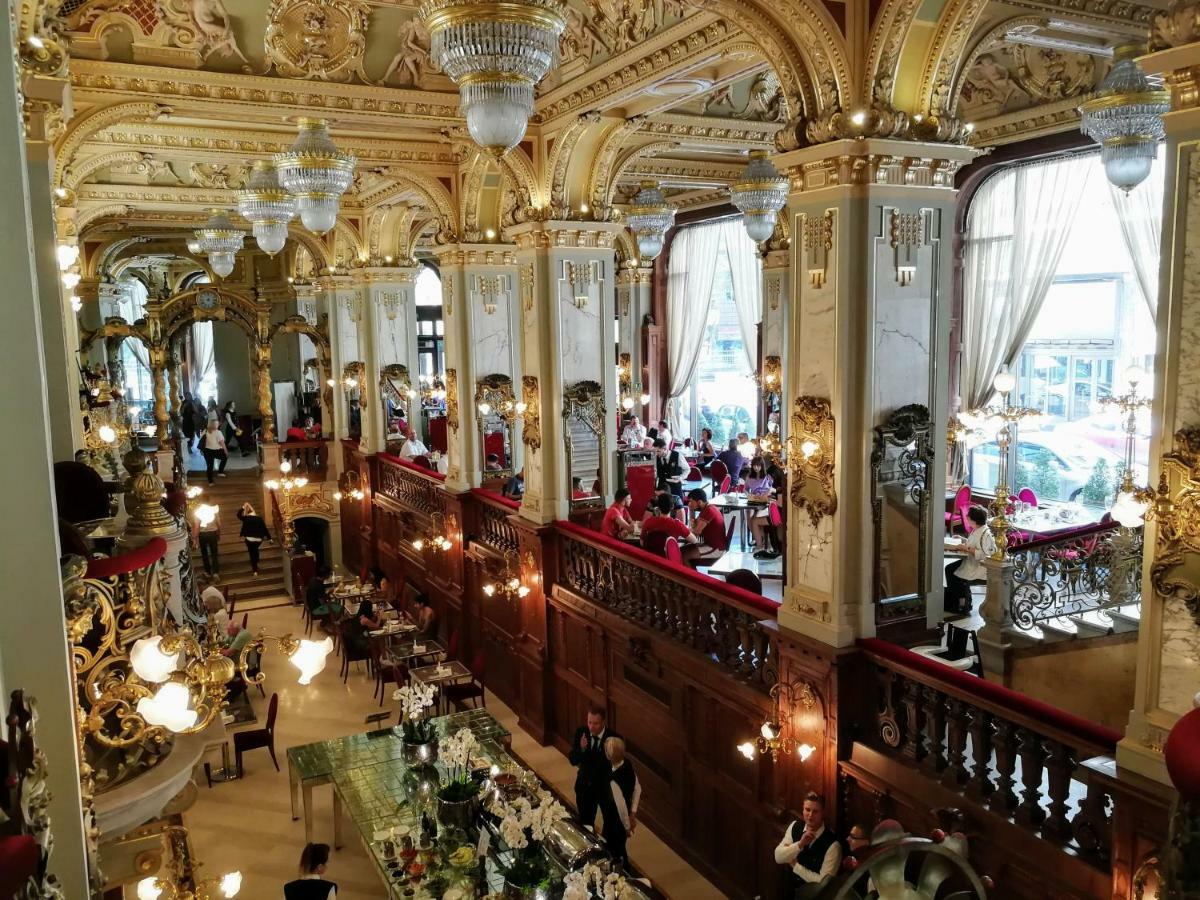 New York Palace View Apartment بودابست المظهر الخارجي الصورة